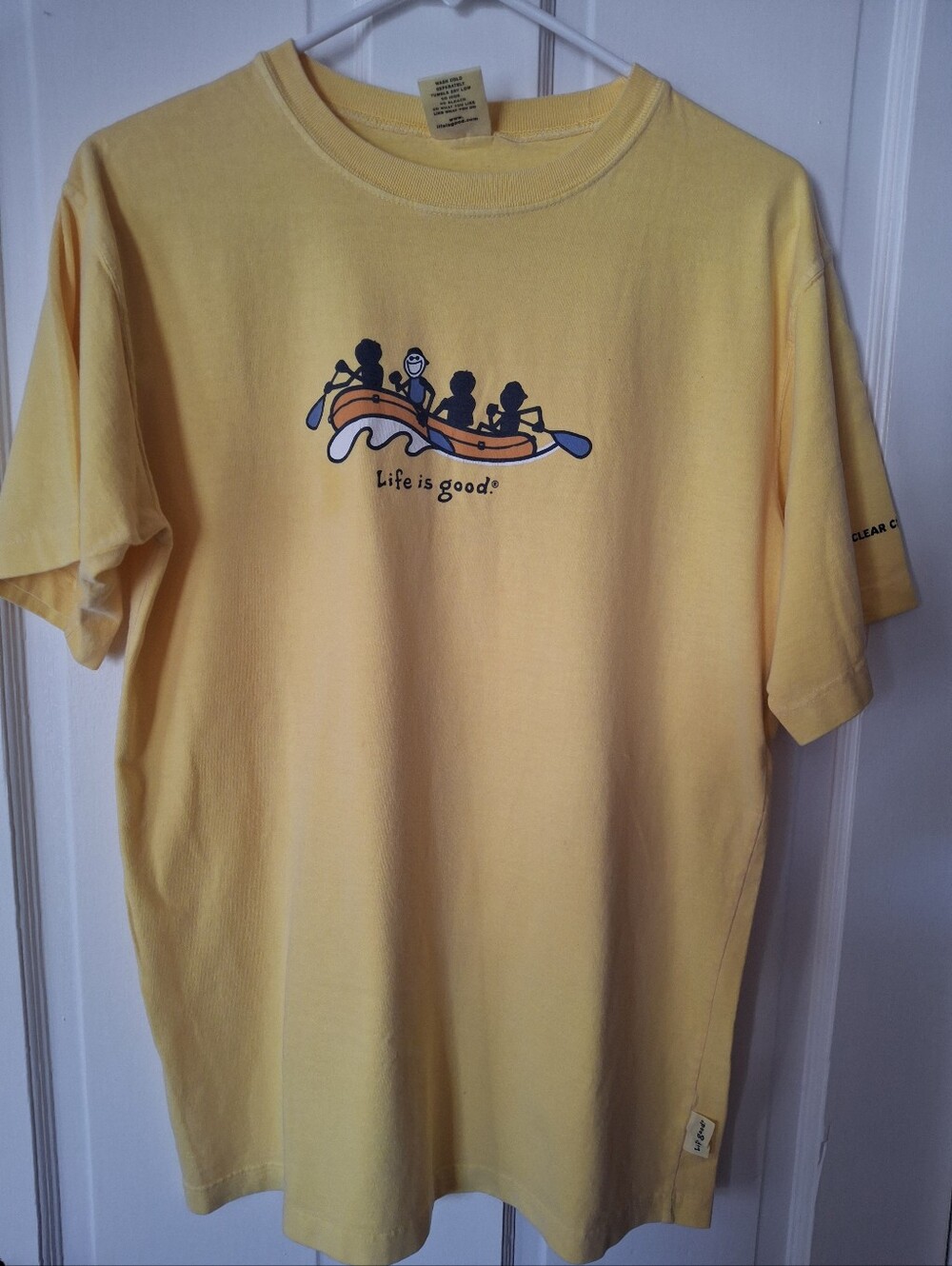 Life Is Good Yellow Canoe Crew Neck Tee M